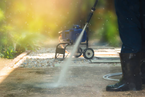 Best Animal Enclosure Cleaning  in Yreka, CA